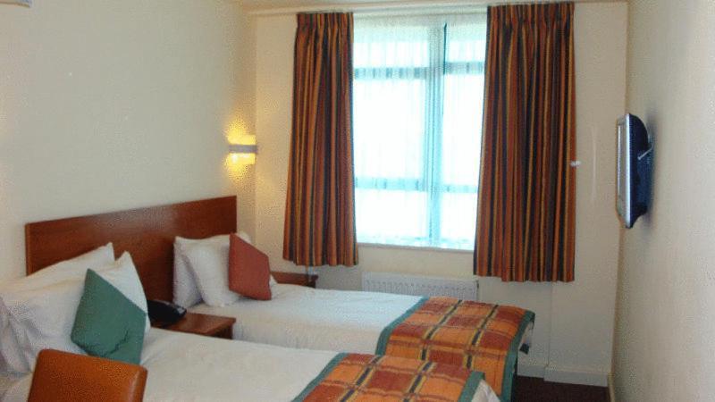 Sefton Express Hotel Ballasalla Esterno foto